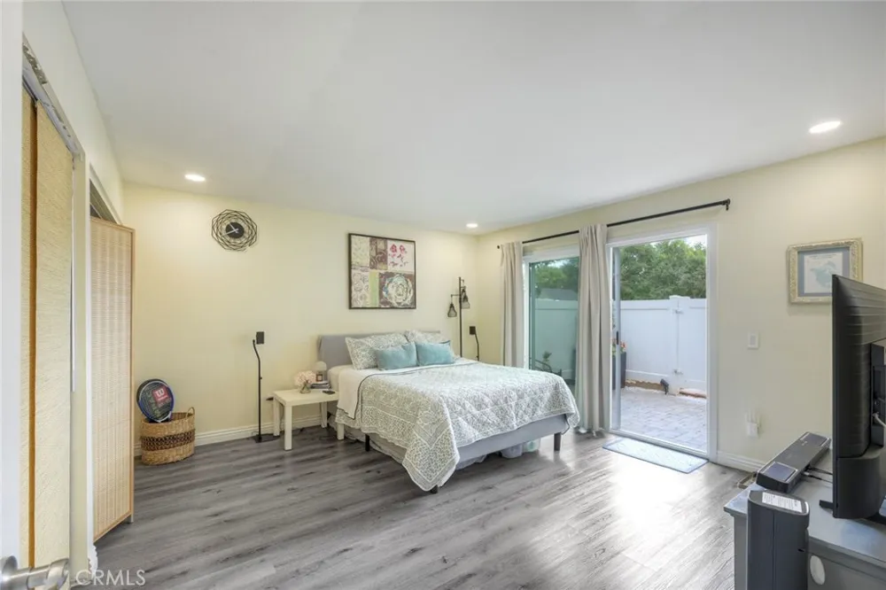 22196 Caminito Zaragoza Laguna Hills, CA 92653