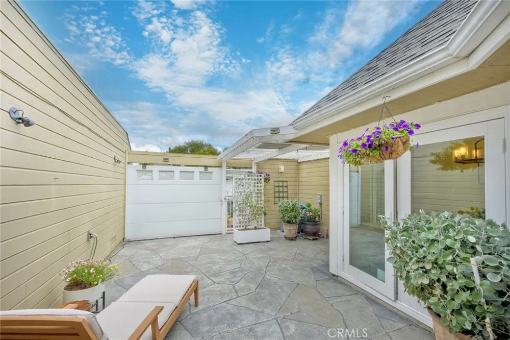 22196 Caminito Zaragoza Laguna Hills, CA 92653