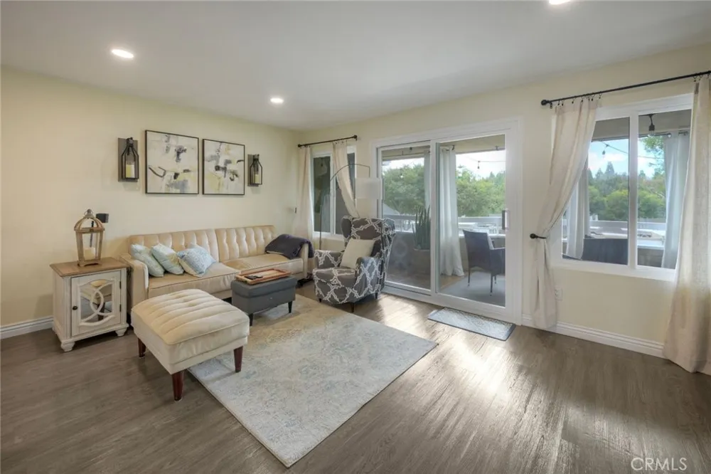22196 Caminito Zaragoza Laguna Hills, CA 92653