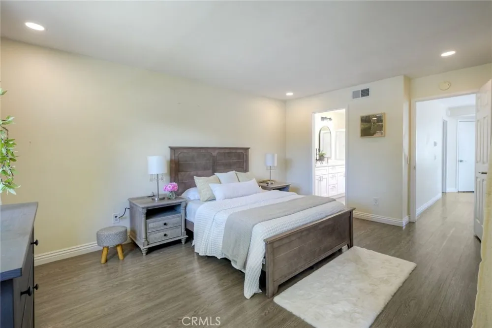 22196 Caminito Zaragoza Laguna Hills, CA 92653