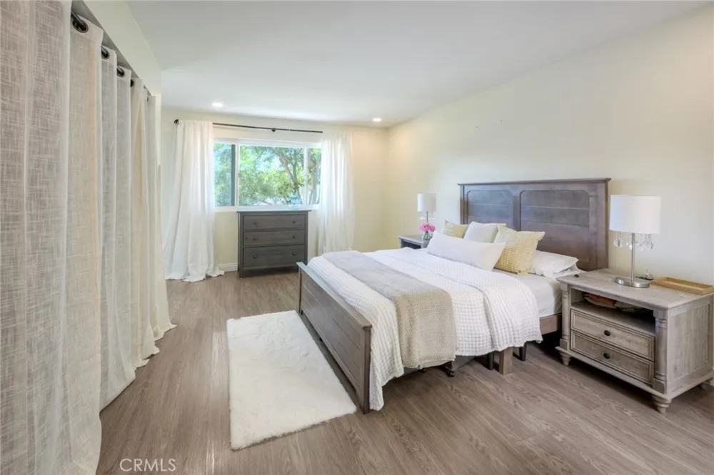22196 Caminito Zaragoza Laguna Hills, CA 92653