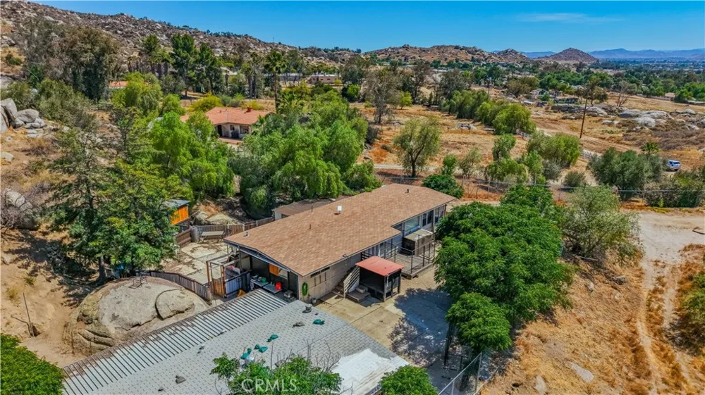 22740 Ramona Nuevo, CA 92567