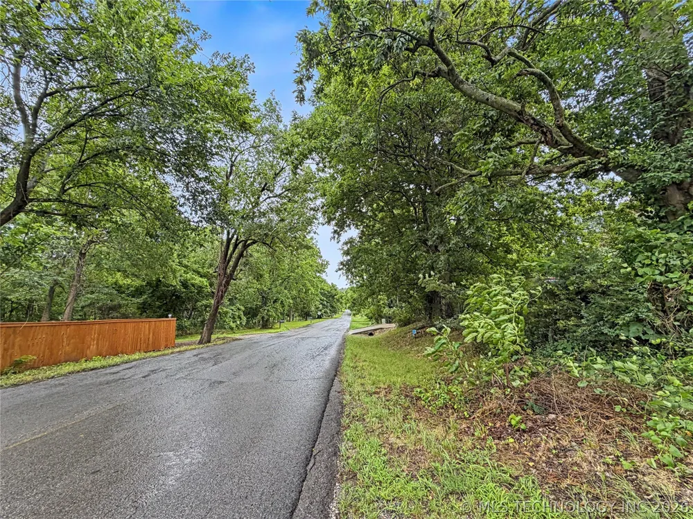 1306 Stickross Mountain Road Tahlequah, OK 74464