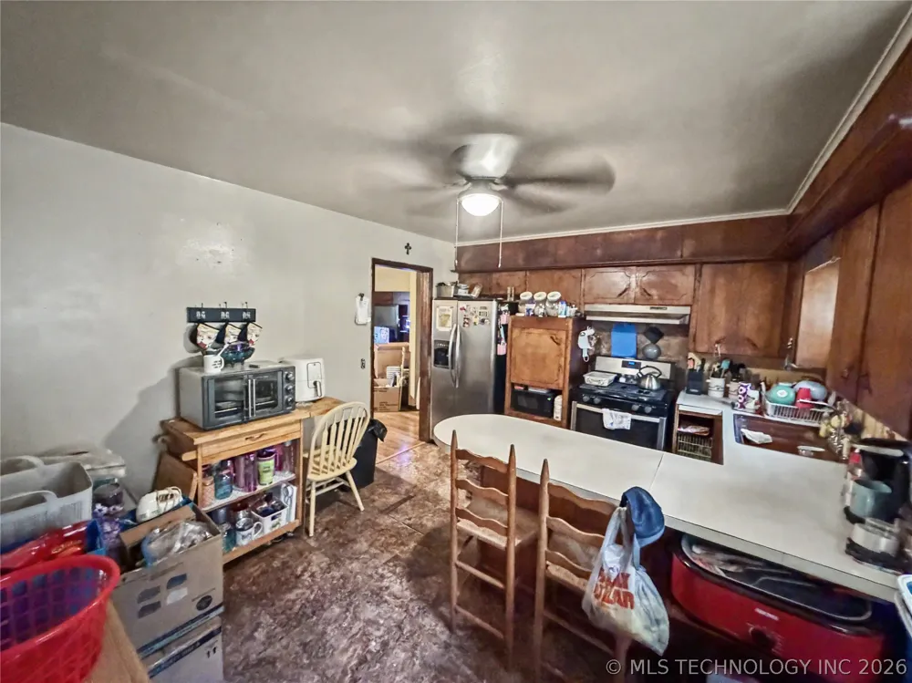 1306 Stickross Mountain Road Tahlequah, OK 74464