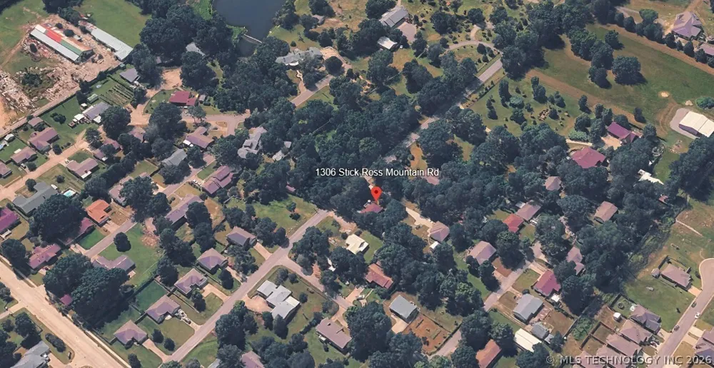 1306 Stickross Mountain Road Tahlequah, OK 74464