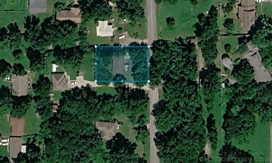 1306 Stickross Mountain Road Tahlequah, OK 74464
