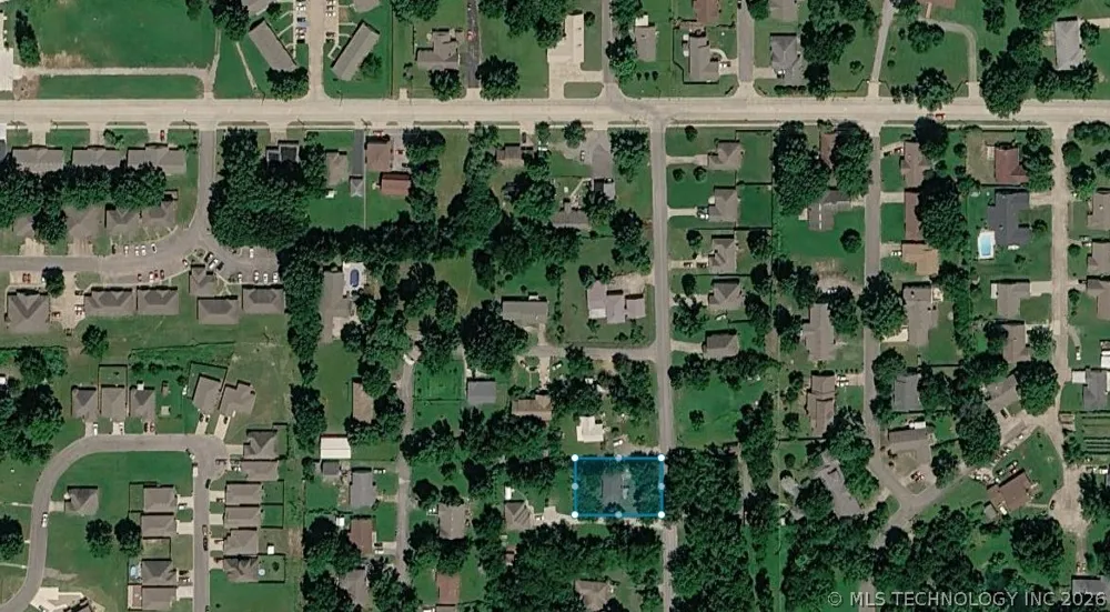 1306 Stickross Mountain Road Tahlequah, OK 74464
