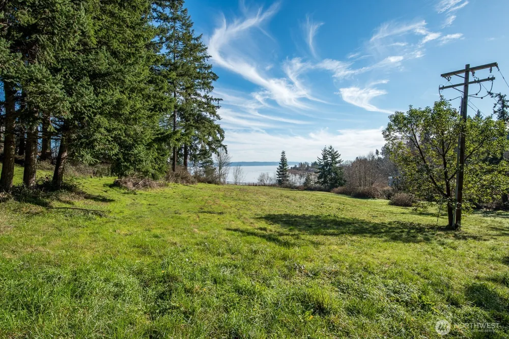 1205 Orcas Drive Camano Island, WA 98282
