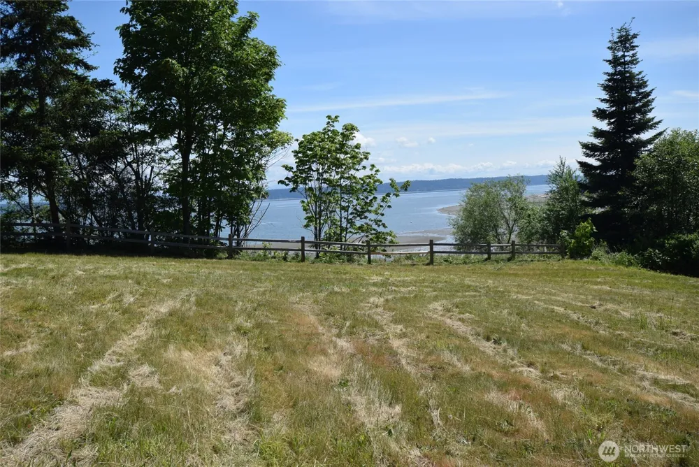 1205 Orcas Drive Camano Island, WA 98282