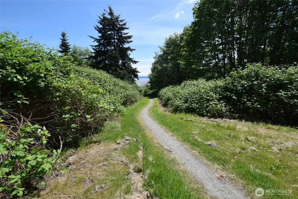 1205 Orcas Drive Camano Island, WA 98282