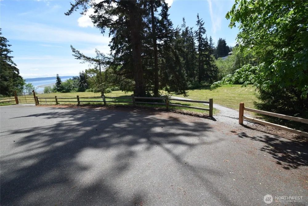 1205 Orcas Drive Camano Island, WA 98282