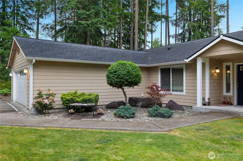 840 E Timberlake Drive E Shelton, WA 98584