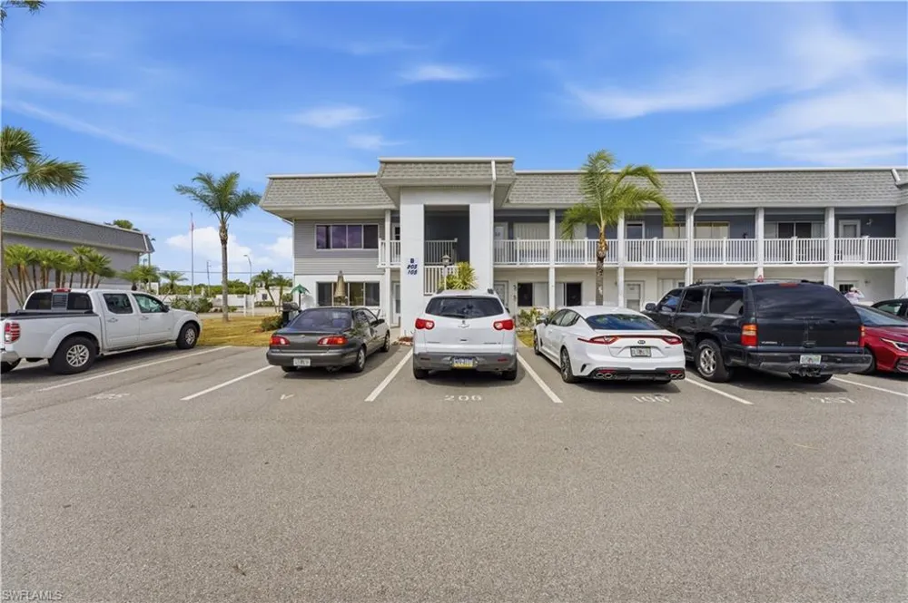 22375 Edgewater Drive #205 Punta Gorda, FL 33980