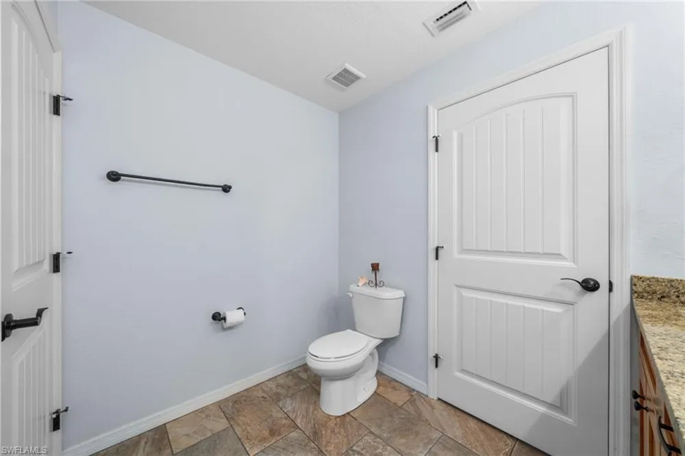 112 Bimini Street NE Lake Placid, FL 33852