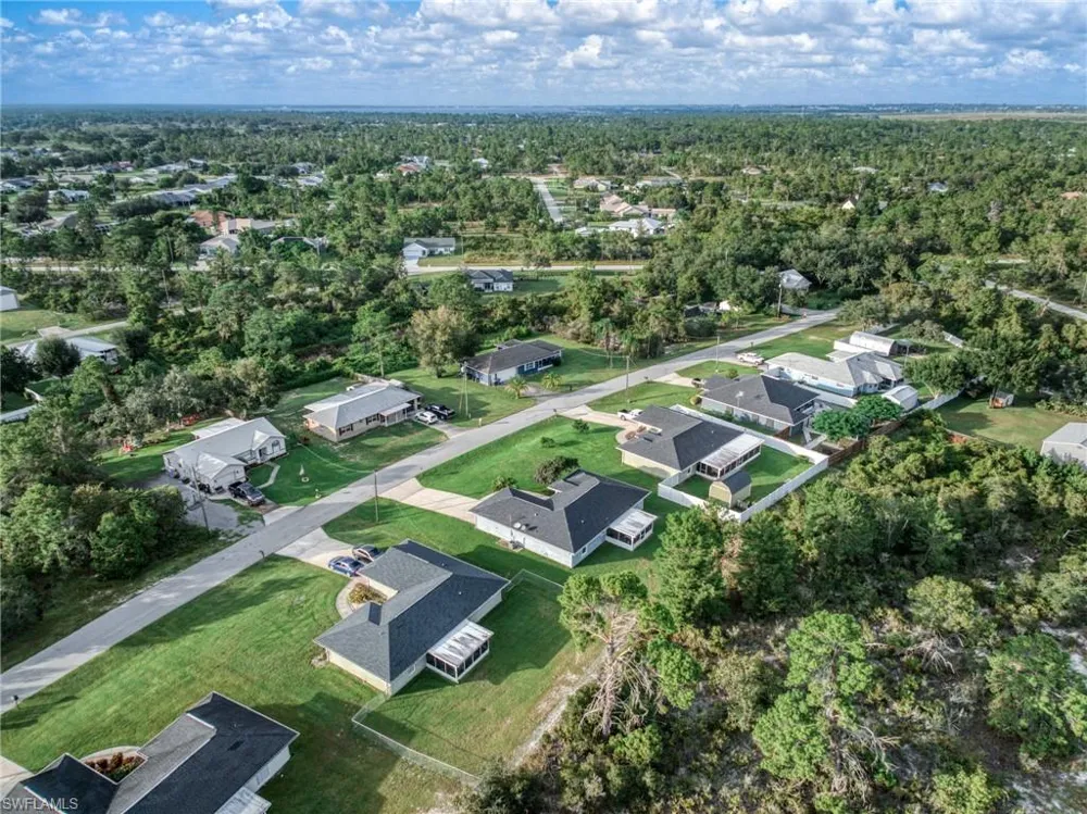 112 Bimini Street NE Lake Placid, FL 33852