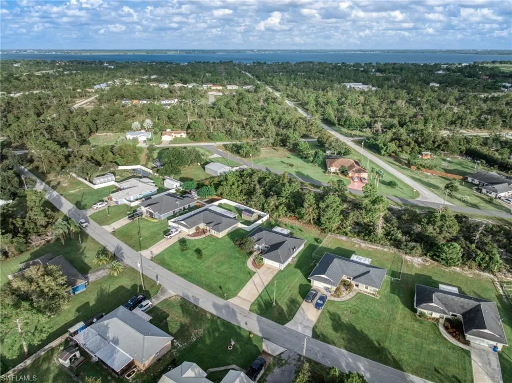 112 Bimini Street NE Lake Placid, FL 33852