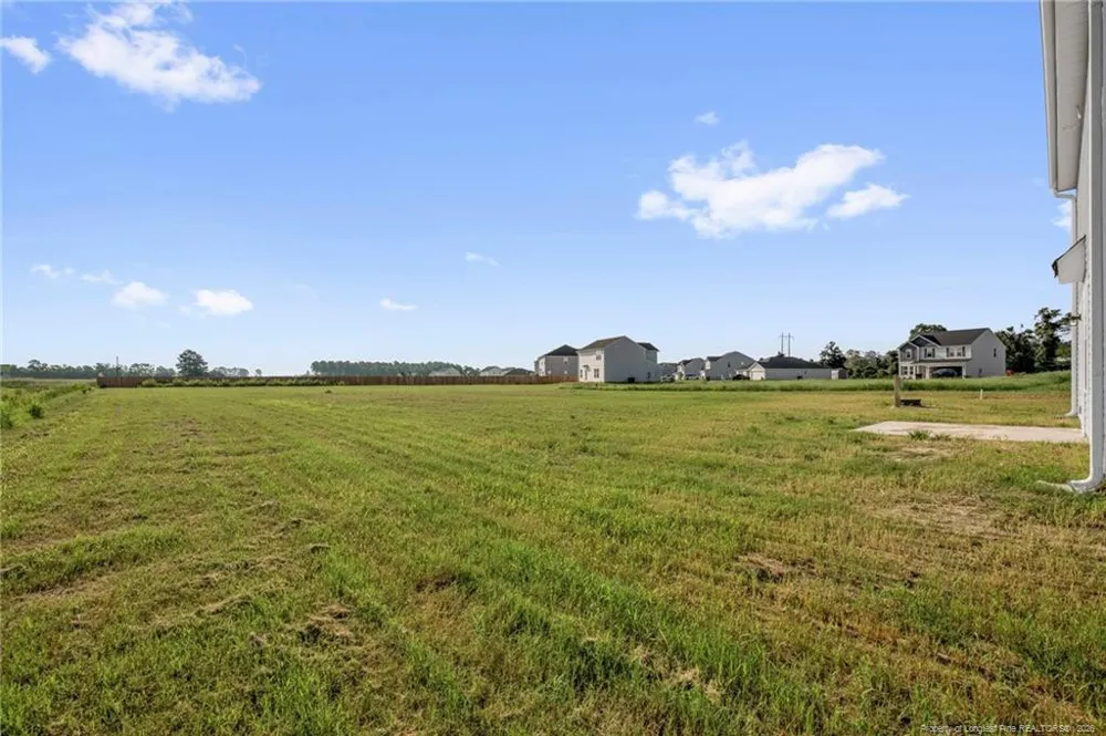 38 Coachman Lane Autryville, NC 28318