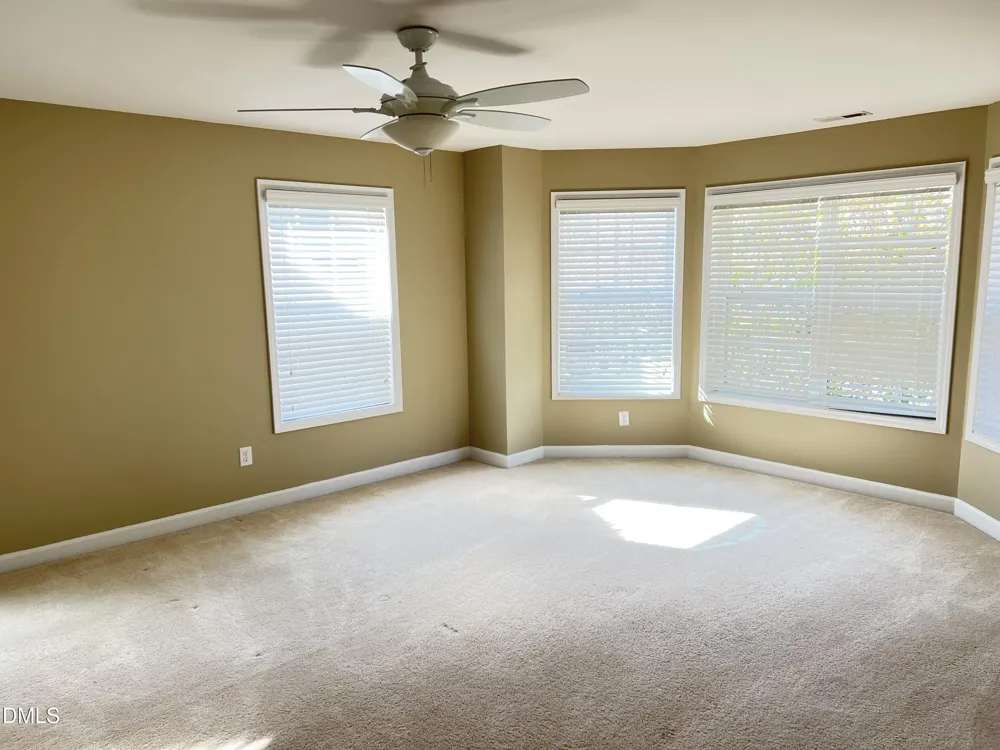 936 Bentbury Way Cary, NC 27518