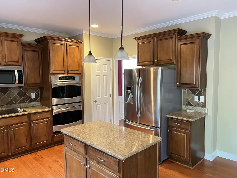 936 Bentbury Way Cary, NC 27518