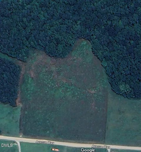 00 W River Road