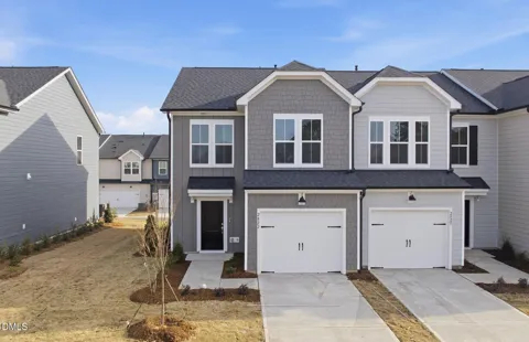 2822 Rodeo Court