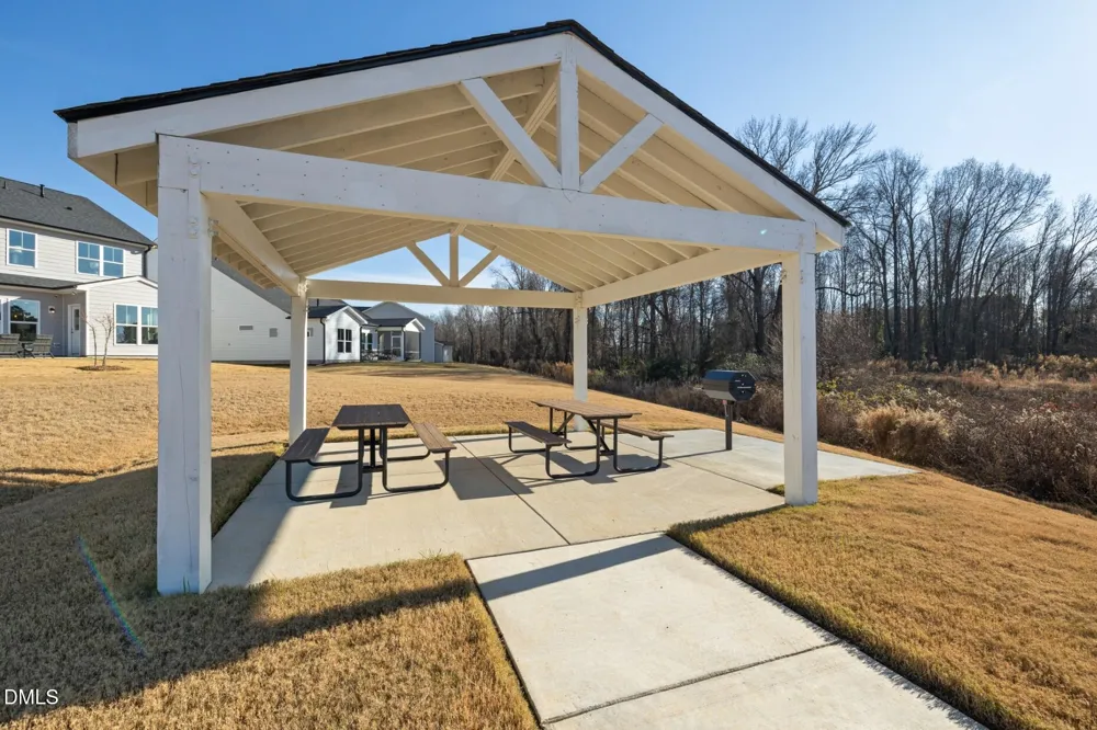 2822 Rodeo Court Willow Springs, NC 27592