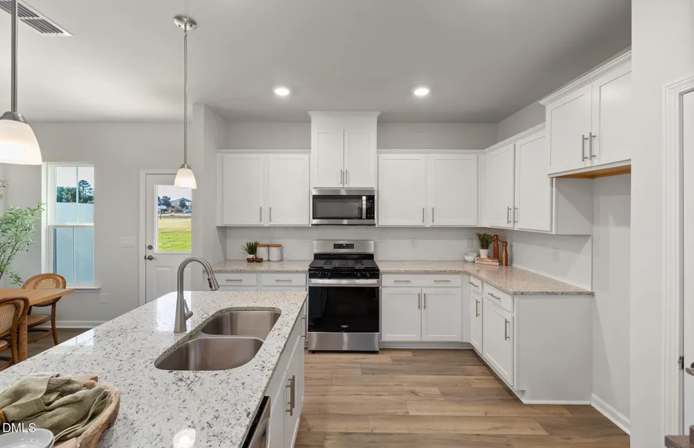 2822 Rodeo Court Willow Springs, NC 27592