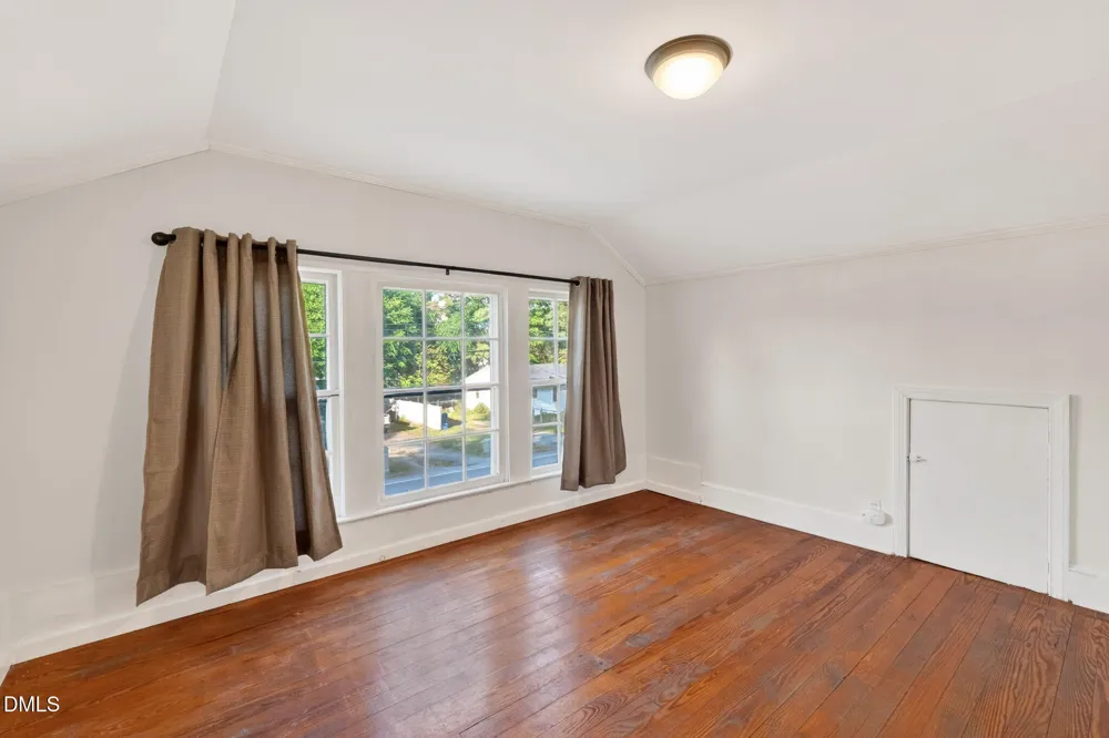 207 W 3rd Street Princeton, NC 27569