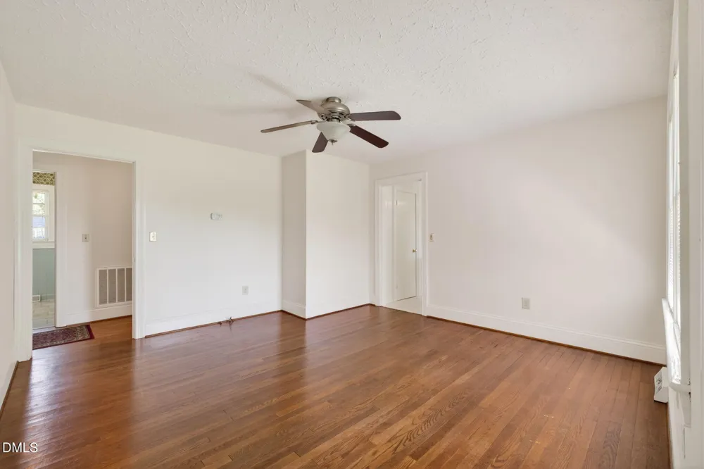 403 S Pearl Street Princeton, NC 27569