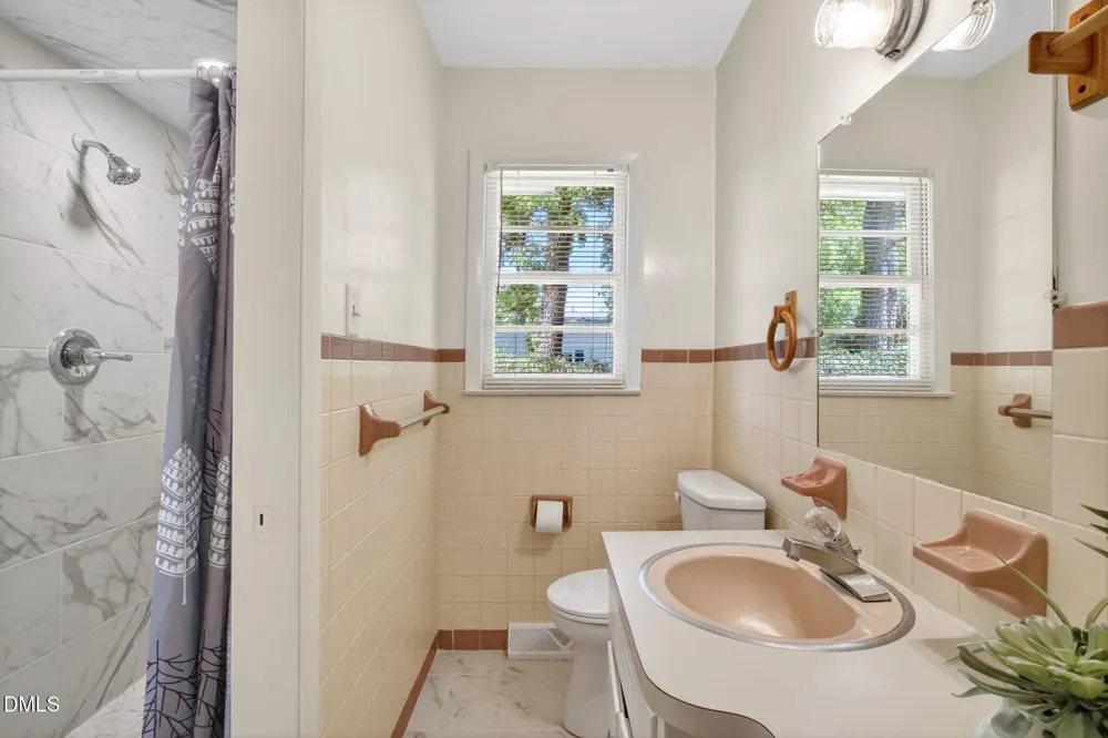 403 S Pearl Street Princeton, NC 27569