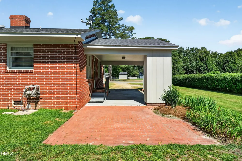 403 S Pearl Street Princeton, NC 27569