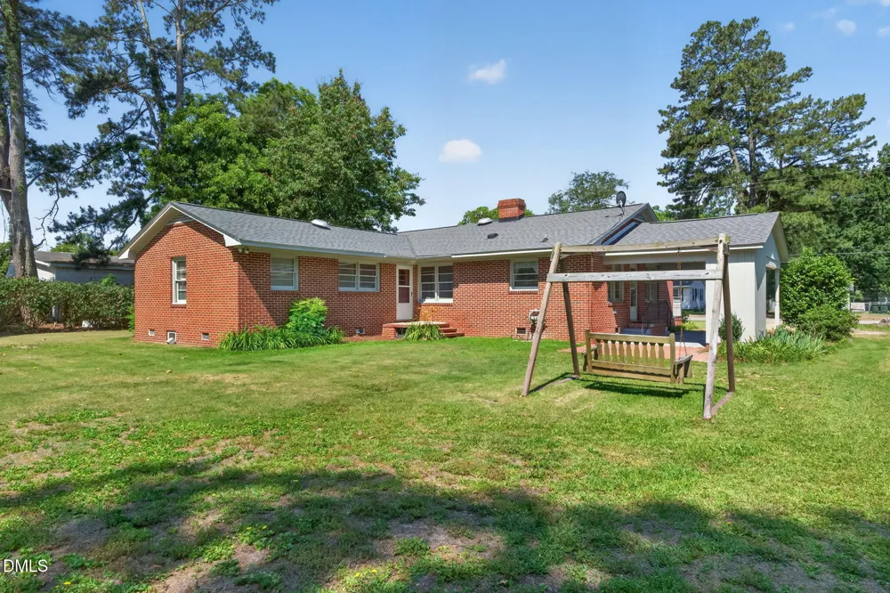 403 S Pearl Street Princeton, NC 27569