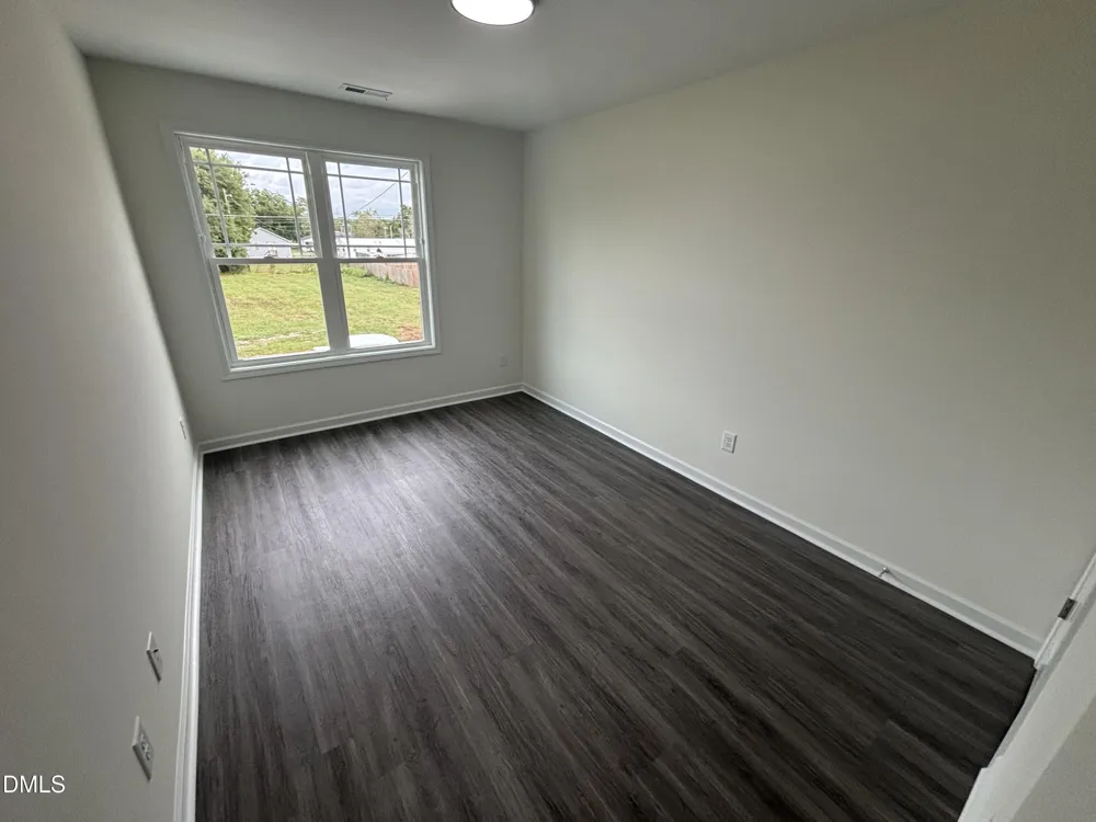 516 S Ryals Street Benson, NC 27504