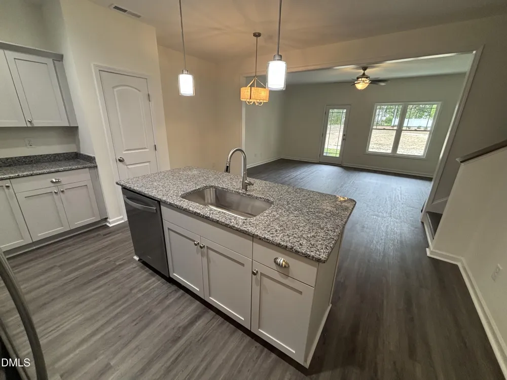 516 S Ryals Street Benson, NC 27504