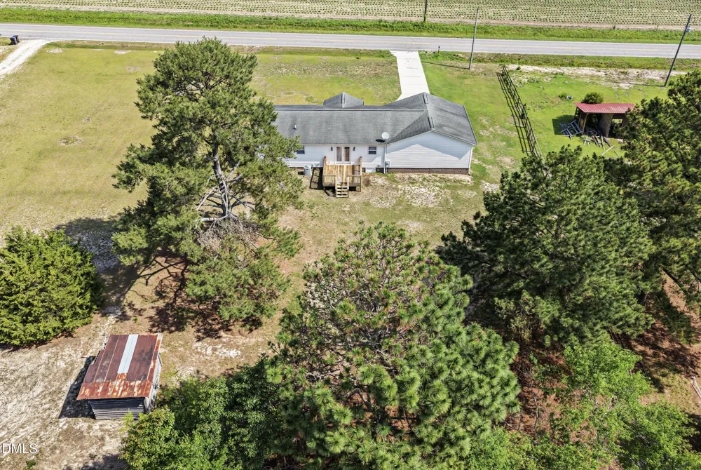 1341 Lemuel Black Road Bunnlevel, NC 28323