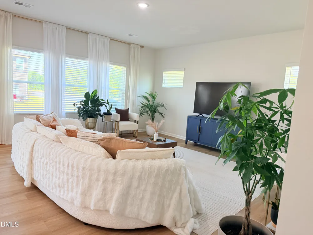 1100 Landen Creek Lane Zebulon, NC 27597