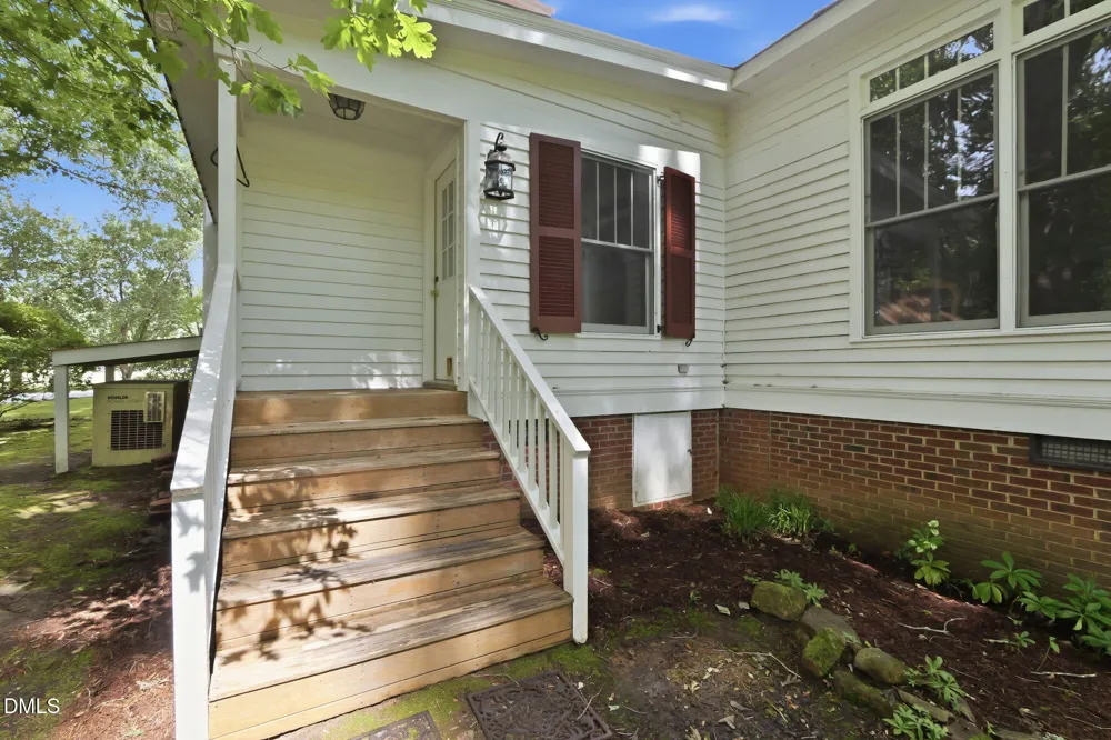 2102 Bahama Road Bahama, NC 27503