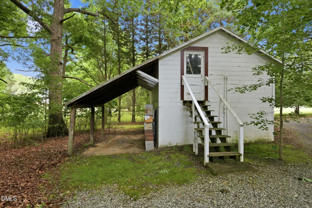 2102 Bahama Road Bahama, NC 27503