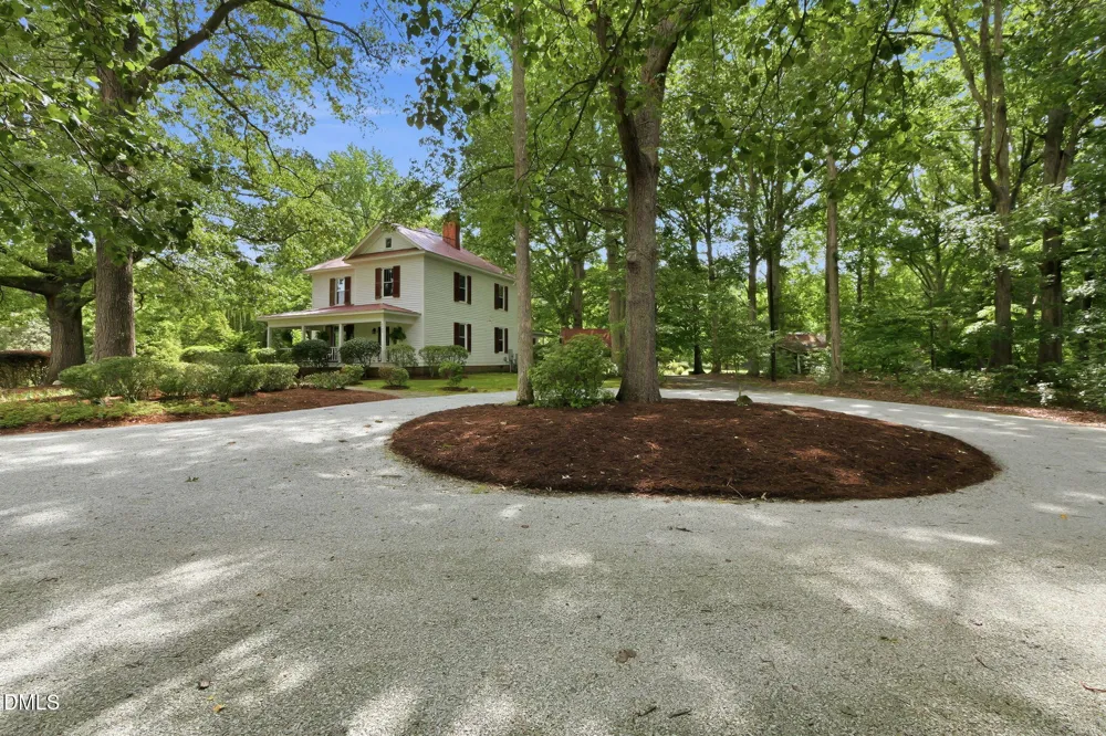2102 Bahama Road Bahama, NC 27503