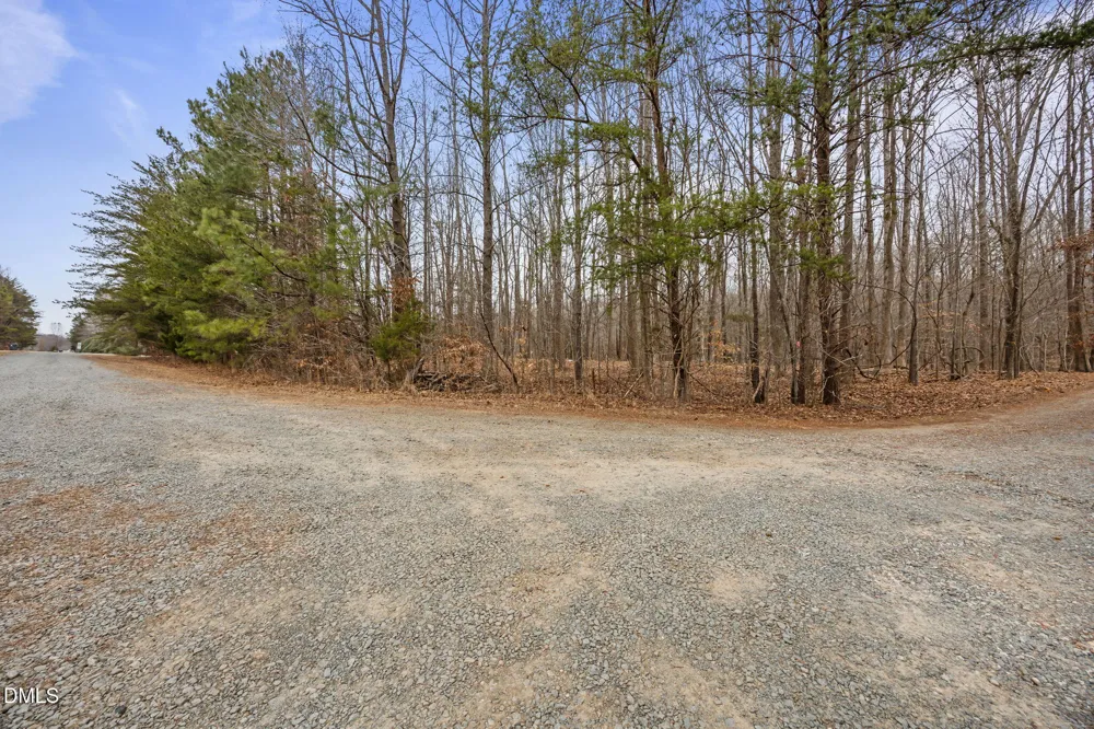 5590 Shelton Creek Road Oxford, NC 27565