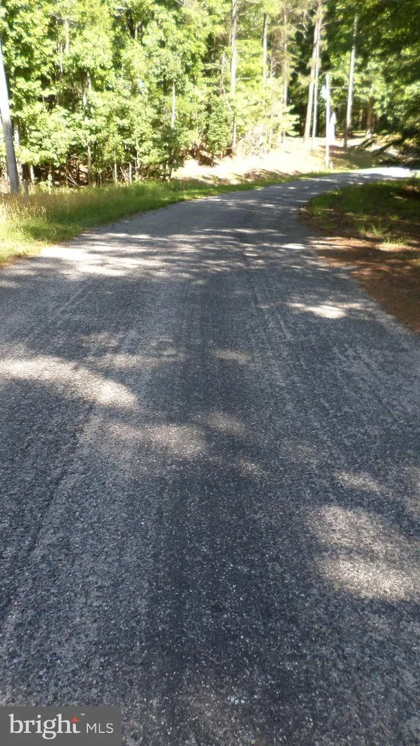 CASTLE DRIVE Montross, VA 22520