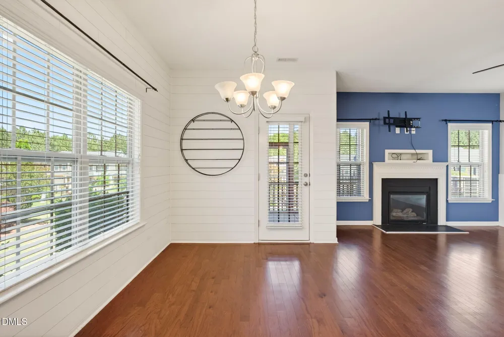 226 Beaconwood Lane Holly Springs, NC 27540