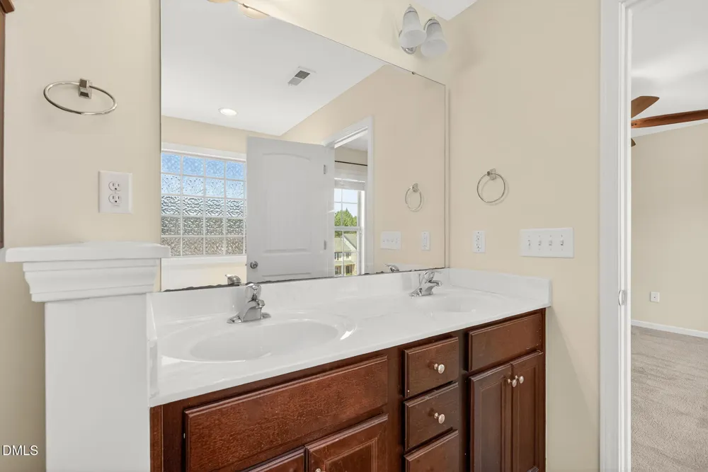 226 Beaconwood Lane Holly Springs, NC 27540