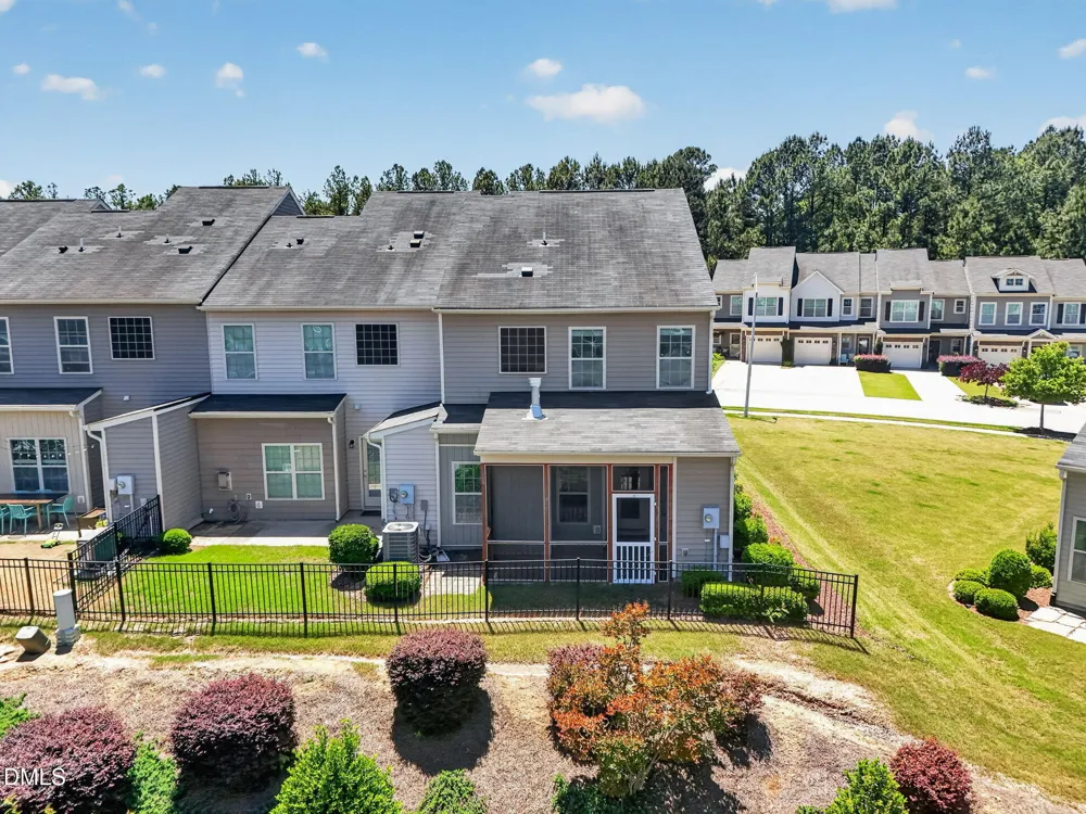 226 Beaconwood Lane Holly Springs, NC 27540