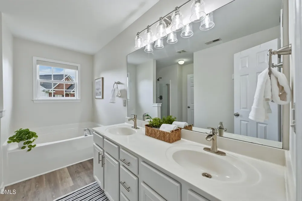 930 Pristine Lane Rolesville, NC 27571