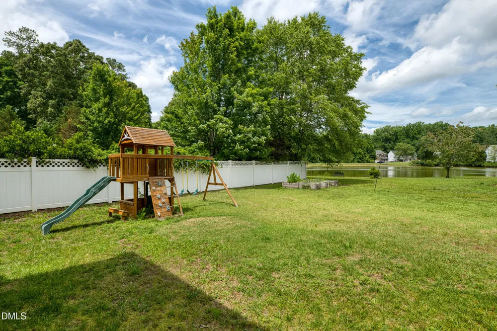 930 Pristine Lane Rolesville, NC 27571
