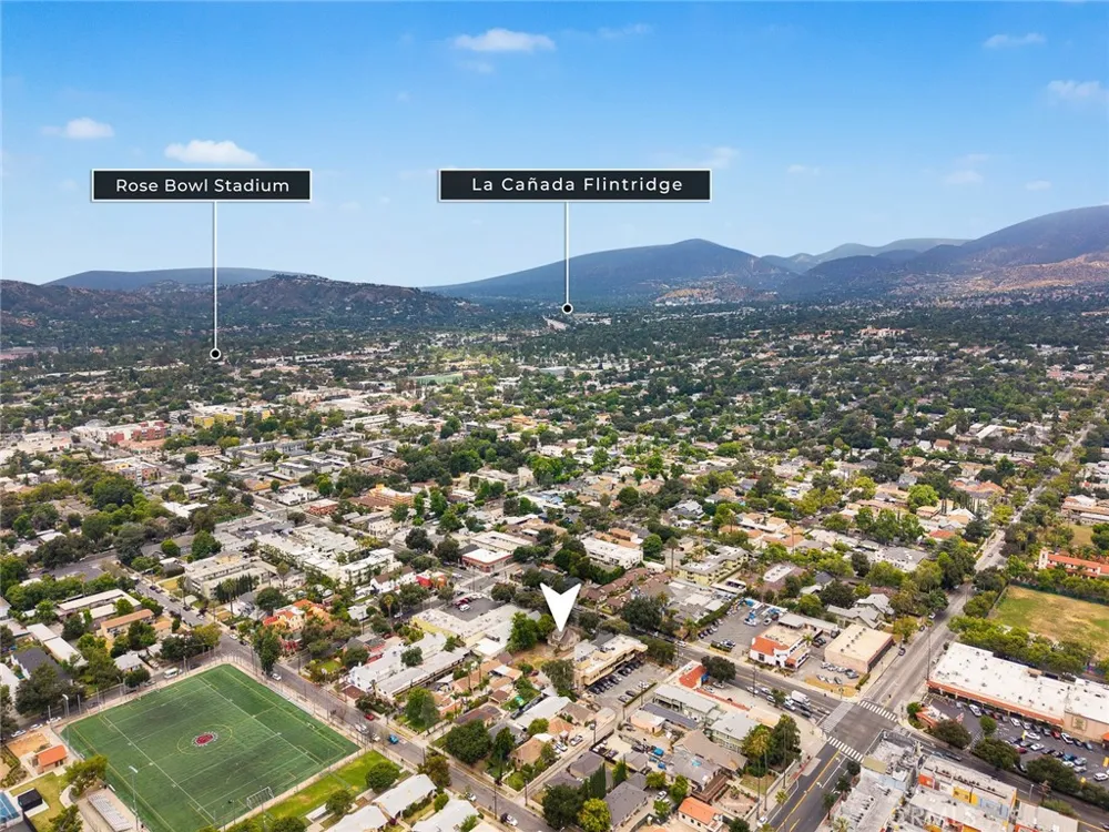 366 E Orange Grove Pasadena, CA 91104