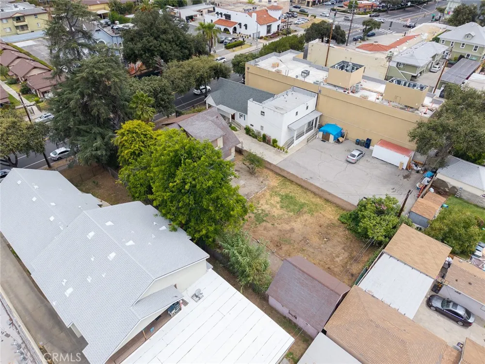 366 E Orange Grove Pasadena, CA 91104
