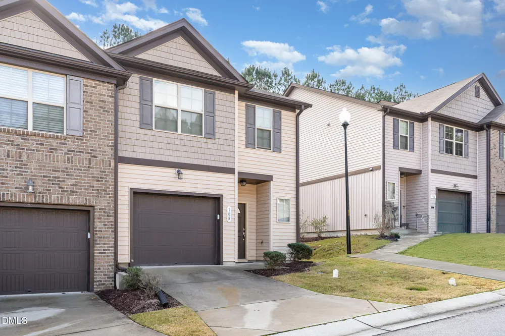 108 Bella Place Holly Springs, NC 27540