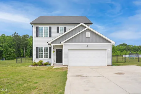 218 Day Lily Street